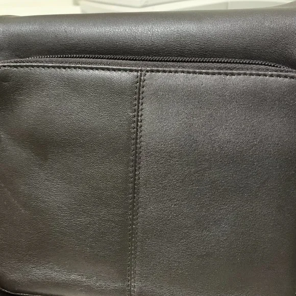 Santi Handbag - Picture 4 of 4